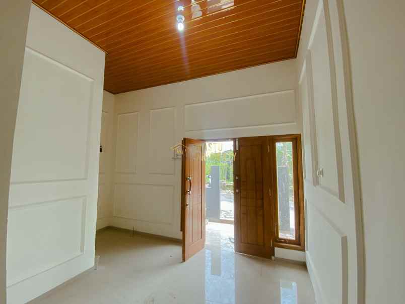 rumah baru desain minimalis akses mudah harga promo