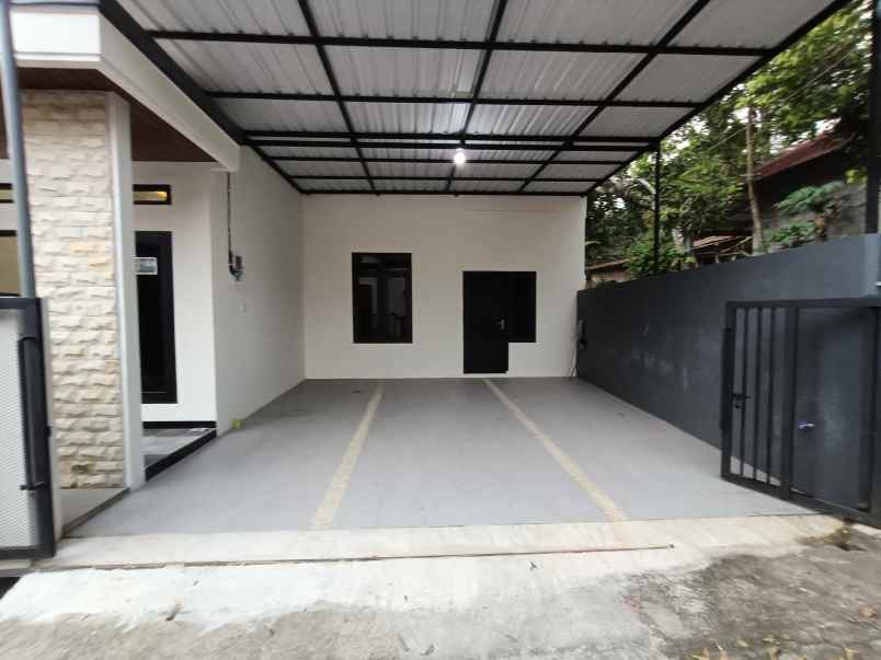 rumah baru siap huni di gunungpati kota semarang