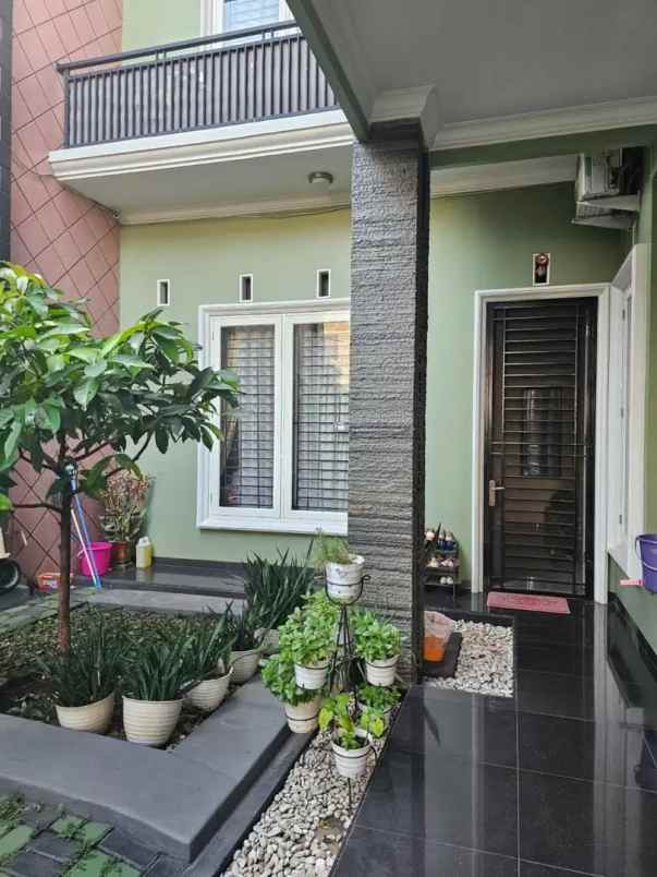 rumah cipinang muara 2 lantai lt 168 m2 jual cpt bagus