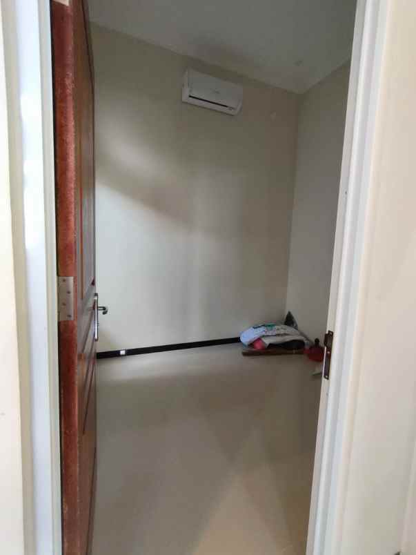 rumah cluster di banyumanik kota semarang