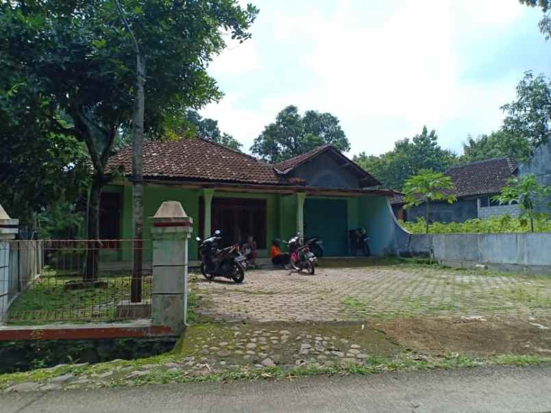 rumah dekat smkn kedawung sragen
