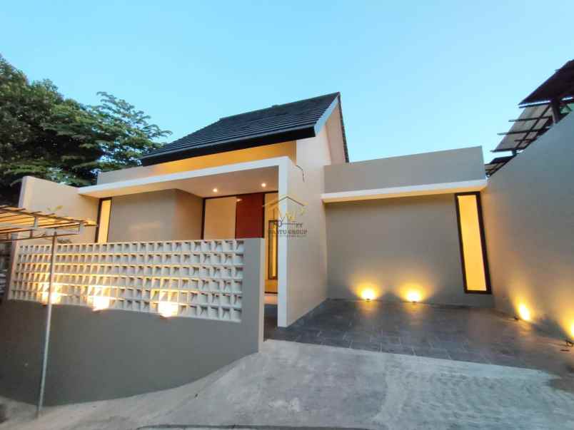rumah desain cantik harga murah di ngaglik sleman
