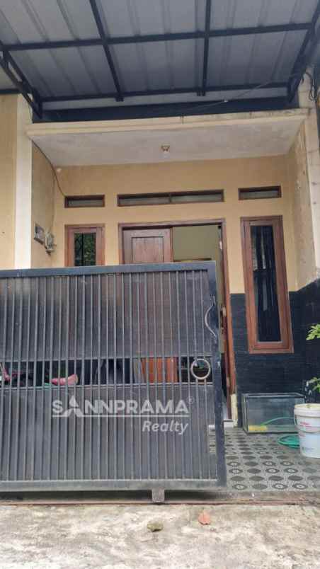 rumah dijual cepat di dalam gang tanah baru rina
