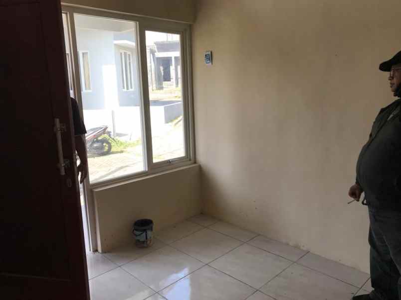 rumah dijual dekat umm harga murah dan nyaman 4 kamar