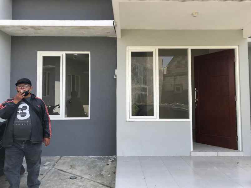 rumah dijual dekat umm harga murah dan nyaman 4 kamar