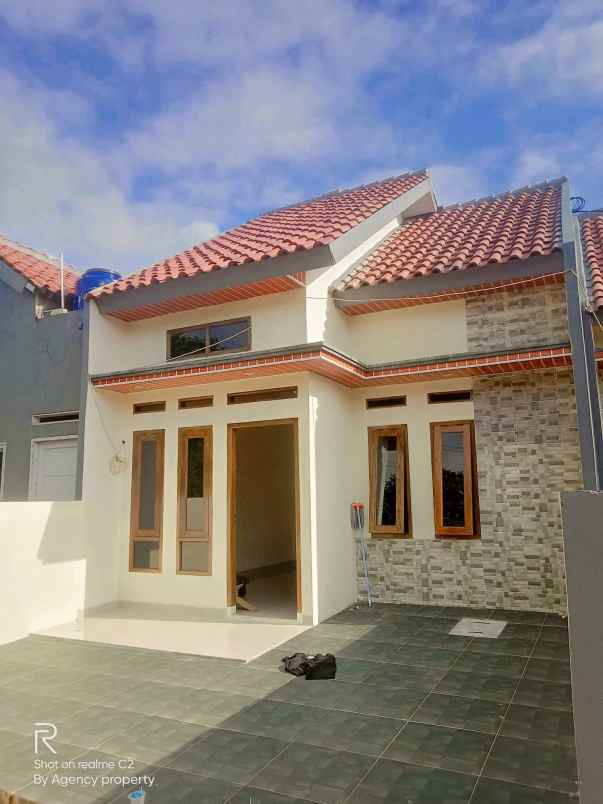 rumah dijual murah ready siap huni