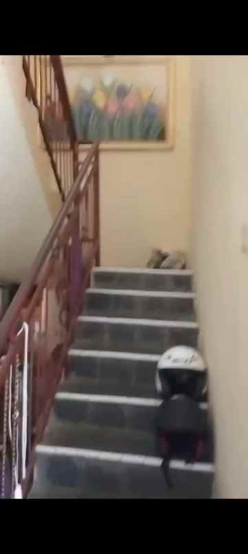 rumah dua lantai siap huni dan strategis