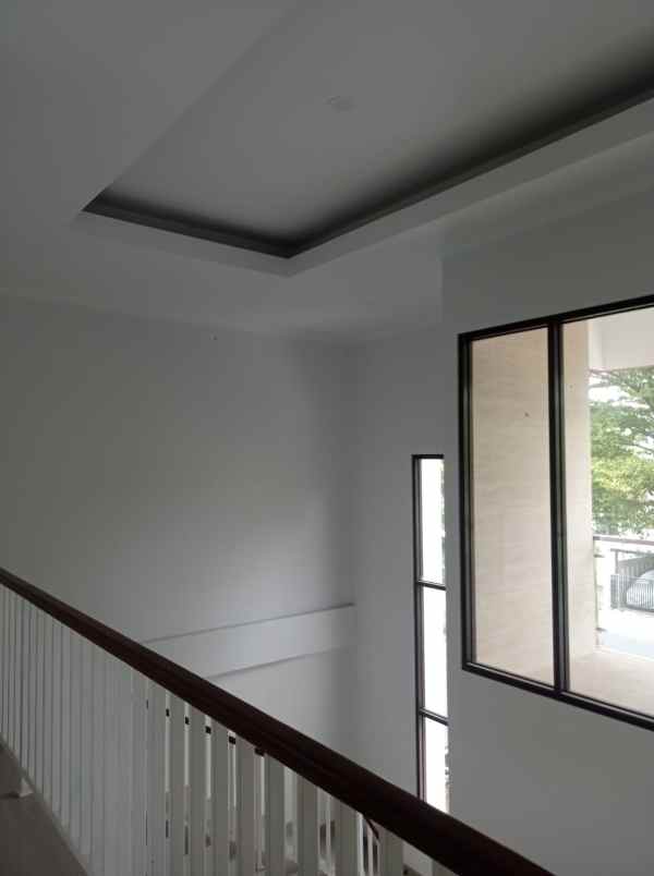 rumah eksklusif lokasi strategis di kota semarang