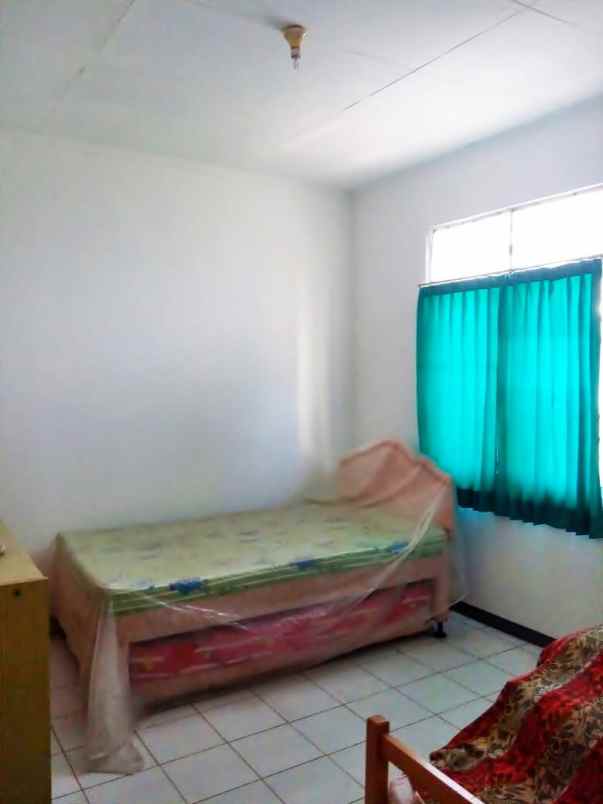 rumah hunian unfurnised di taman palem lestari