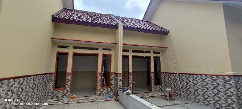 rumah jalan komplek pemda jatiasih