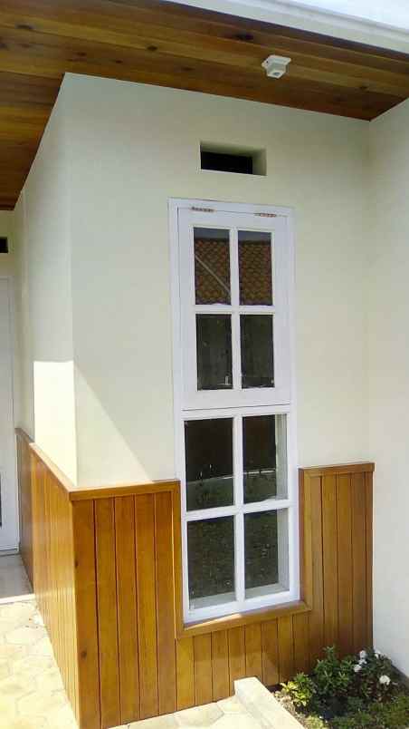 rumah jalan raya leuwigoong garut