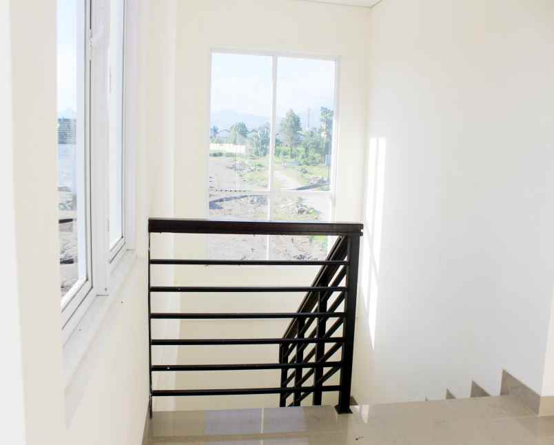 rumah jalan sandubaya mandalika