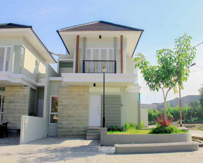 rumah jalan sandubaya mandalika