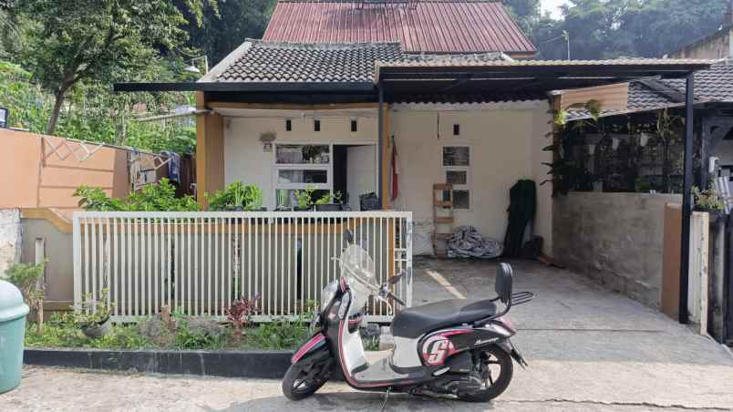 rumah jl ciputri