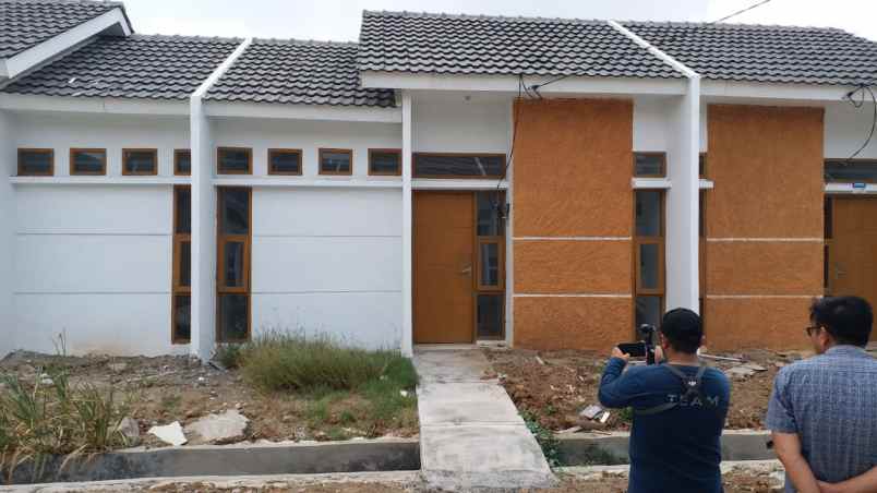 rumah jl desa sukamanah sukahurip