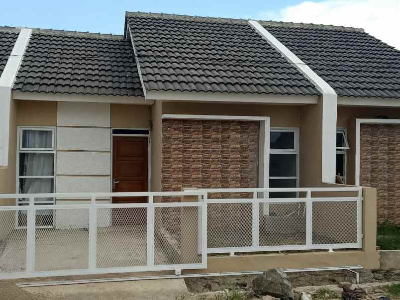 rumah jl katapang andir