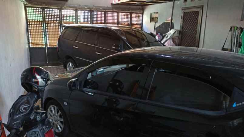 rumah jl kodau raya jatimelati