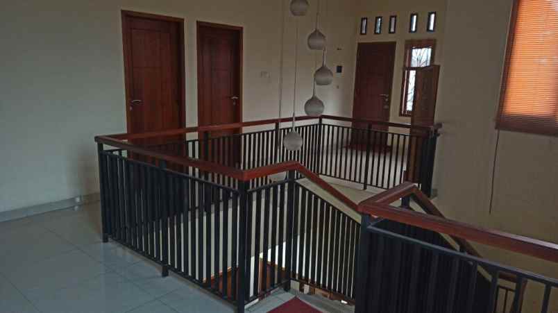 rumah jl kodau raya jatimelati