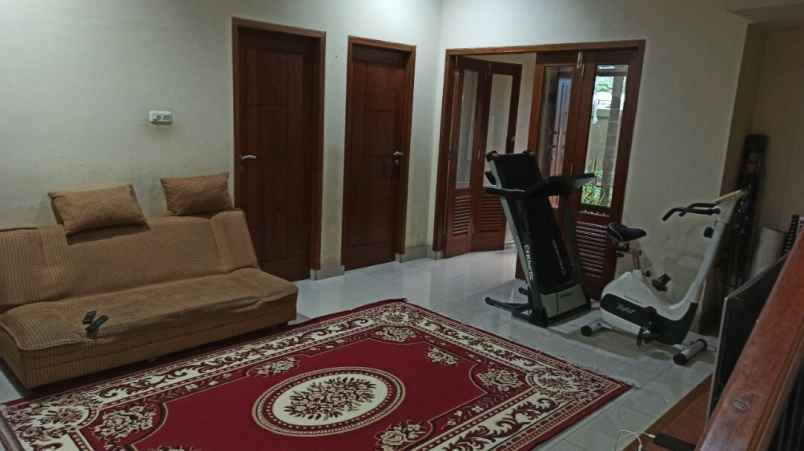 rumah jl kodau raya jatimelati