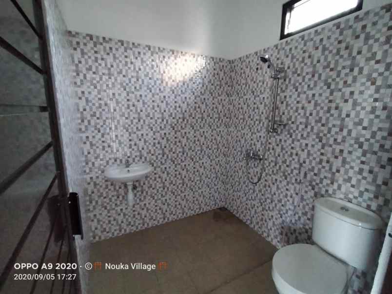 rumah jln cipanas 18 jambudipa