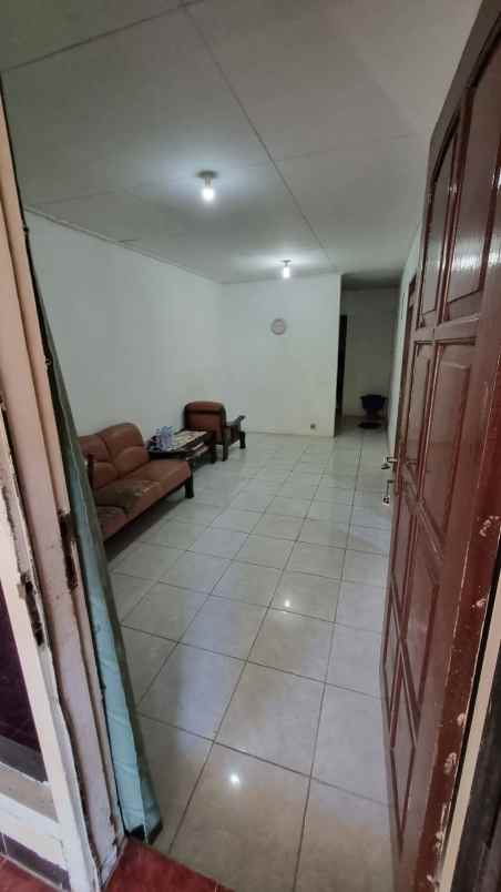 rumah ketingtang bendul merisi 1 5 lantai kosongan