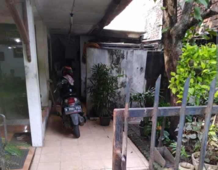 rumah komersil 139 m2 bekasi barat