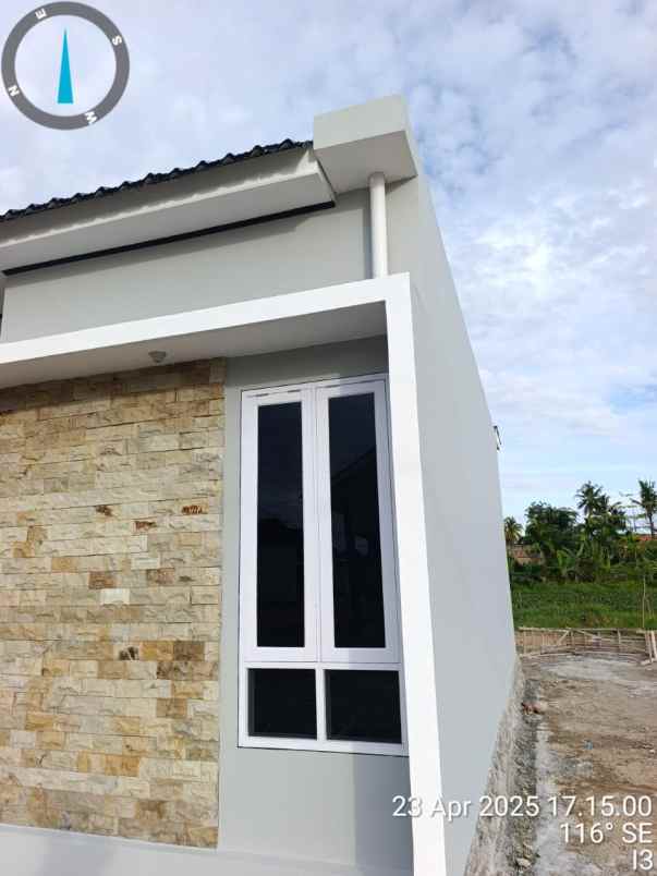 rumah komersil dengan harga super terjangkau