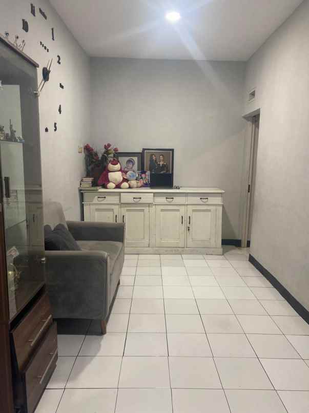 rumah komplek antapani kota bandung siap huni