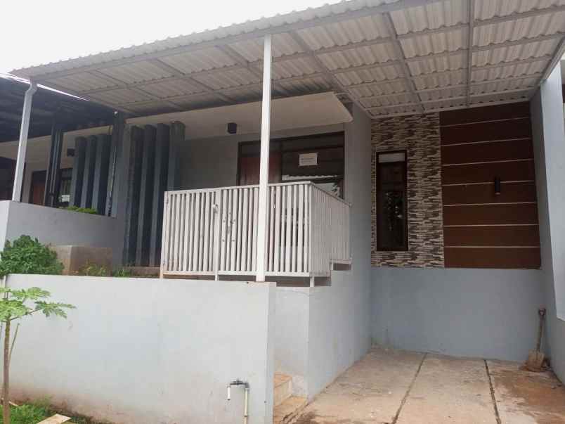 rumah kontrakan dekat pt hino dan kawasan indotaise