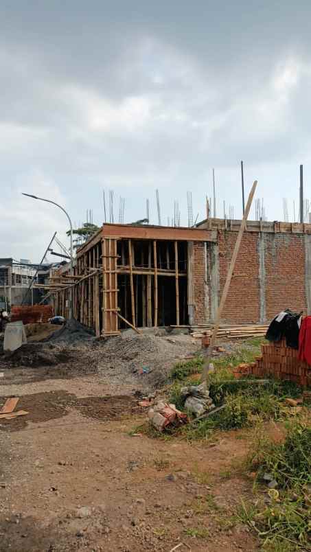 rumah kos eksklusif saxofone suhat malang