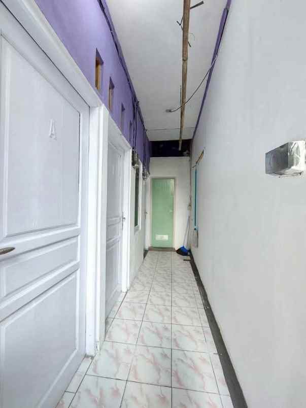 rumah kosan 3 kamar jakarta pusat