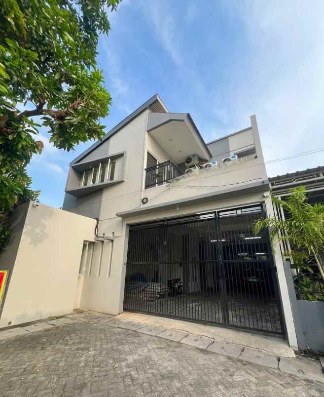 rumah kost produktif 3 lantai sambikerep surabaya