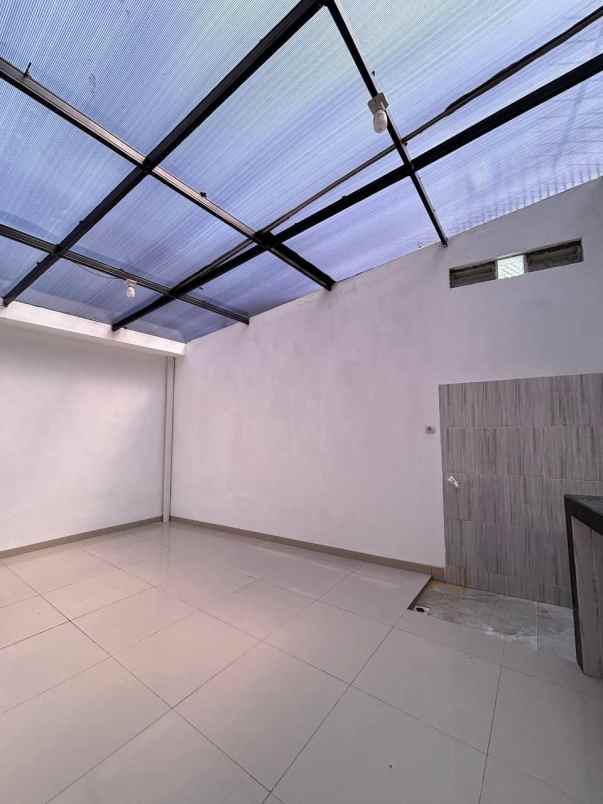 rumah lokasi premium 9 menit dari lrt harjamukti