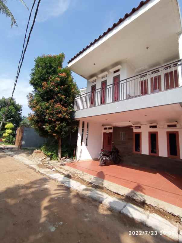 rumah lokasi strategis dekat bsd