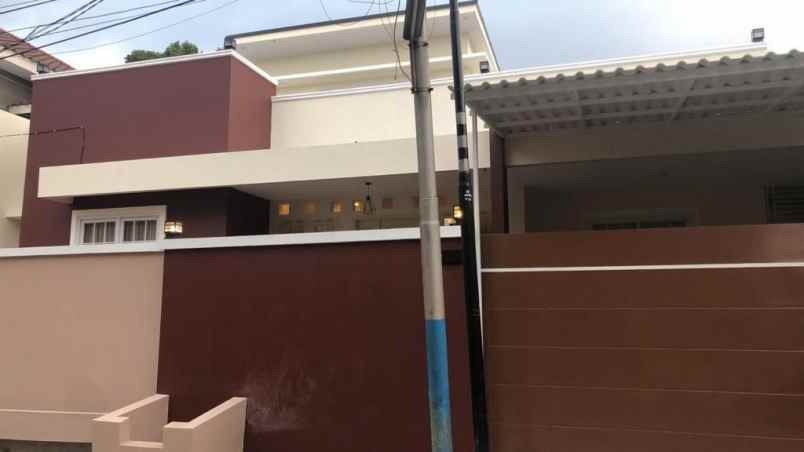 Rumah Second 2 Lantai Murah Siap Huni Di Radar Auri Cimanggis Depok