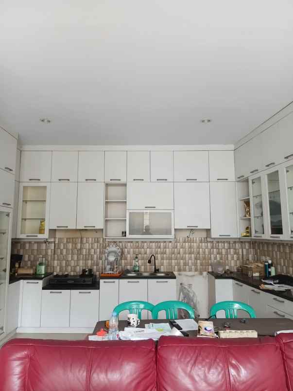 rumah mewah 3 lantai di nusa hijau cimahi