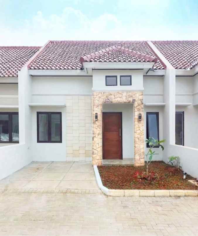 rumah mewah dekat pintu tol di puri amira depok