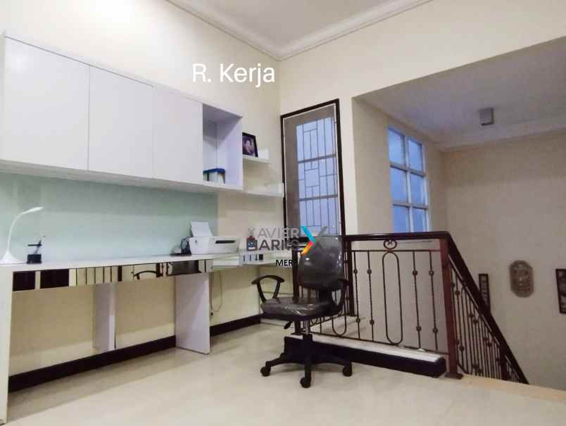 rumah mewah elit dan favorit galaxy bumi permai araya