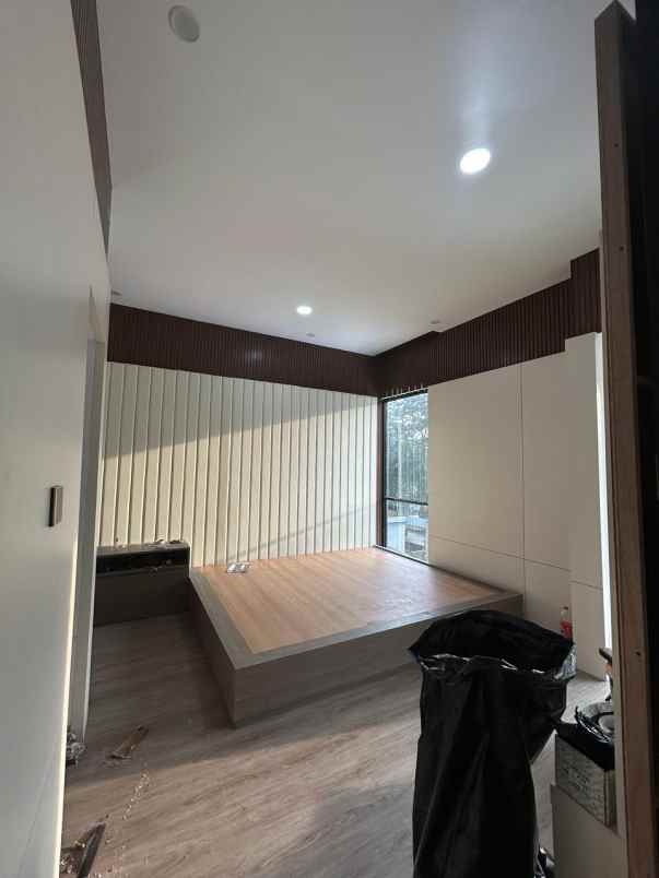 rumah mewah modern 2 lantai pusat kota bandung