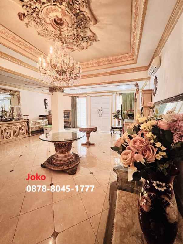 rumah mewah view tebet eco park tebet jakarta selatan