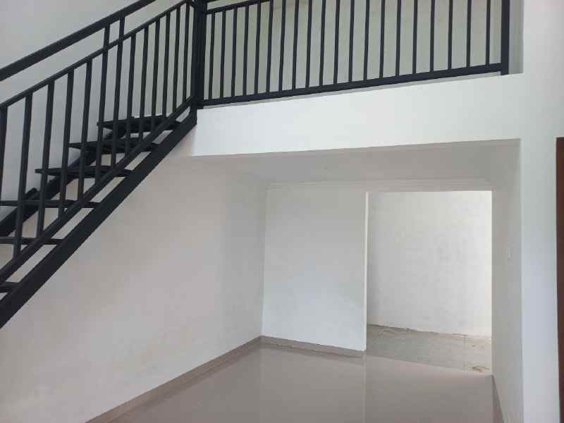 rumah mezzanine siap huni di jombor sukoharjo kota