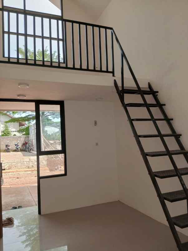 Rumah Minimalis dekat Stasiun Depok