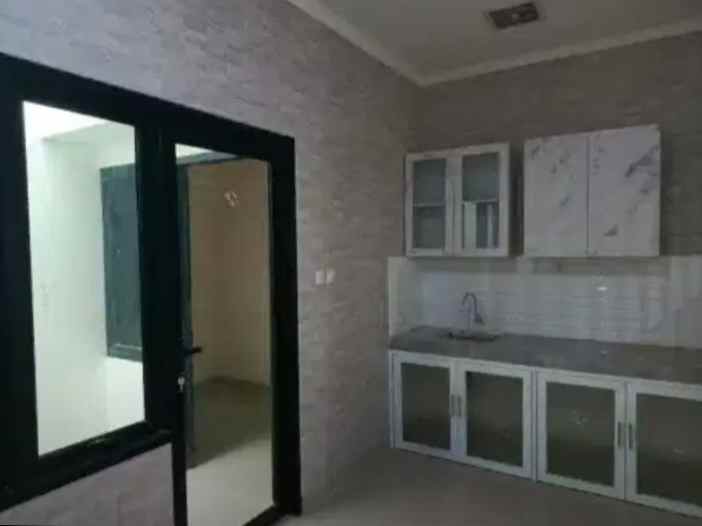 rumah minimalis siap huni di cipinang cash only