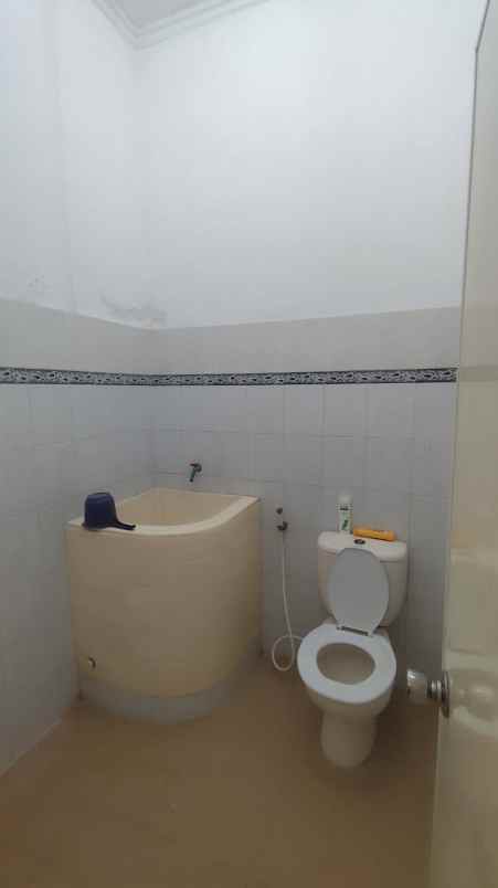 rumah mulyosari surabaya hook 1 lantai nego