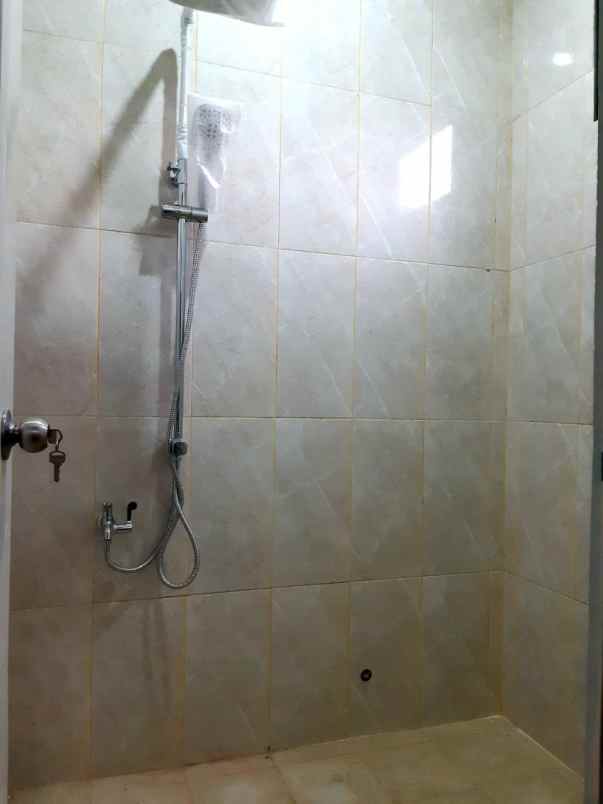 rumah murah 1 lantai di bambu apus jakarta timur