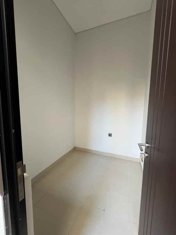 rumah murah citraland taman golf surabaya