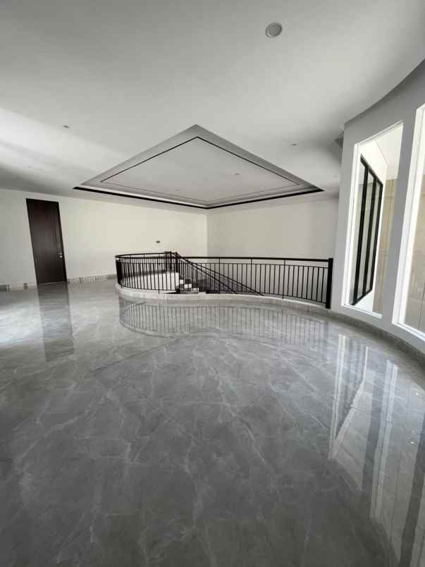 rumah murah citraland taman golf surabaya