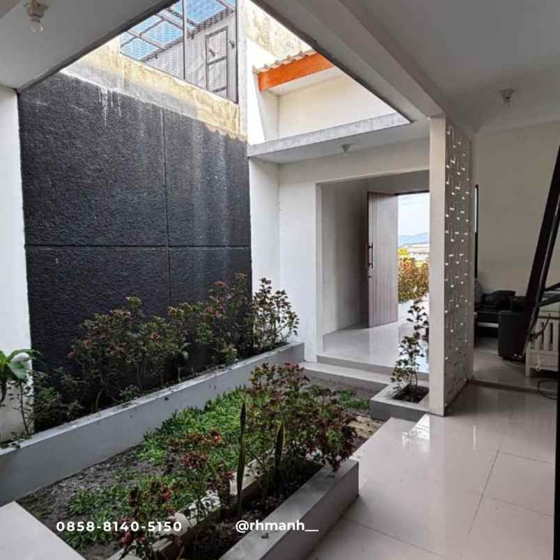 rumah murah modern tropis