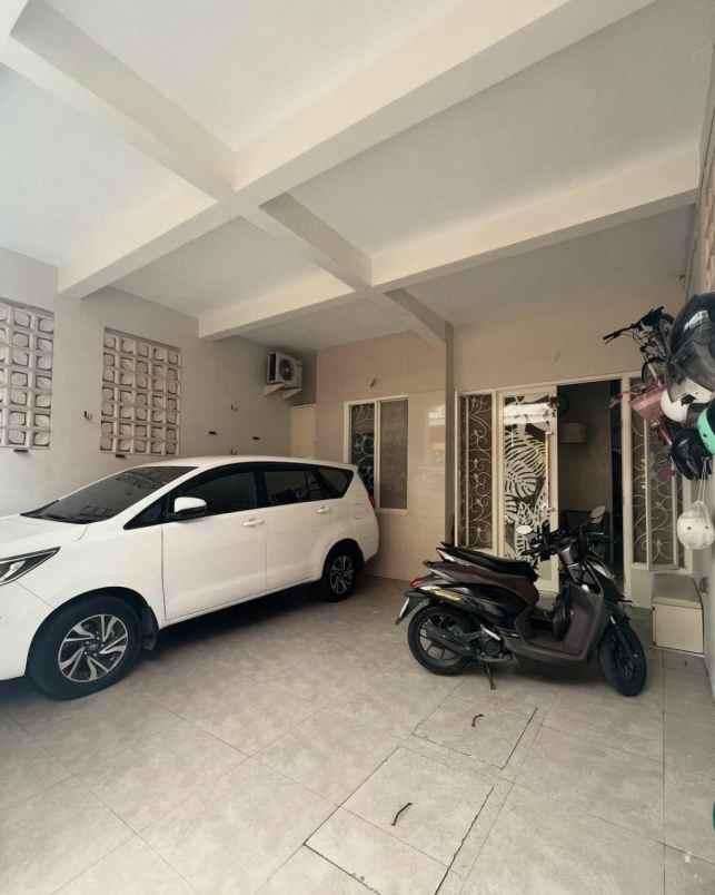 rumah ploso timur minimalis siap huni