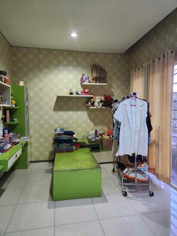 rumah rapi siap huni di daan mogot baru